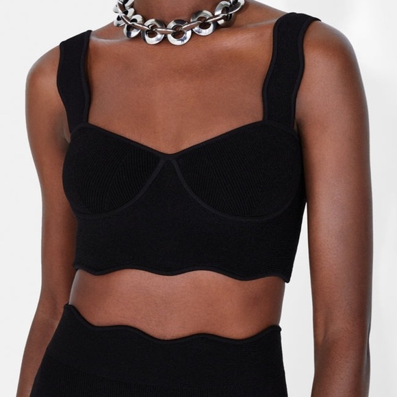 NEW GALVAN LONDON Delia Scalloped Knit Top Crop Black Size XS $495 Milkmaid - Picture 2 of 10